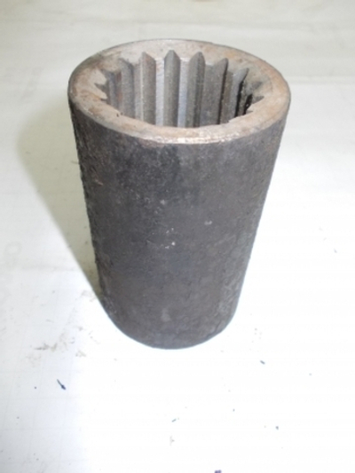 Втулка 3518020-46147 неразрезная шлицевая соединительная ведущего моста (ДОН-1500А/Б, ДОН-680)