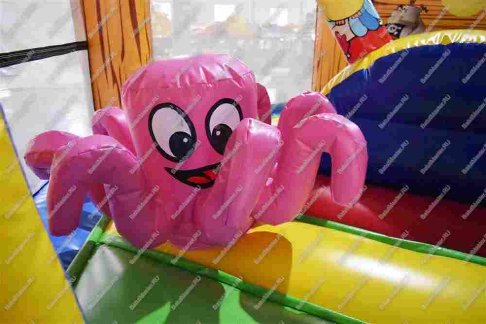 Коммерческий надувной батут "Весёлый пират"