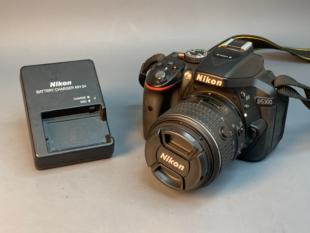 Nikon D5300 Kit 18-55mm