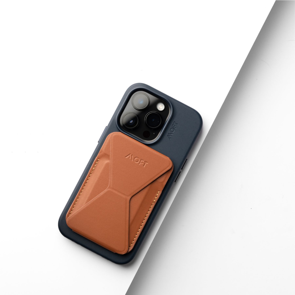 MagSafe чехол из экокожи MOFT Snap Phone Case для iPhone 14 Pro Max l Коричневый