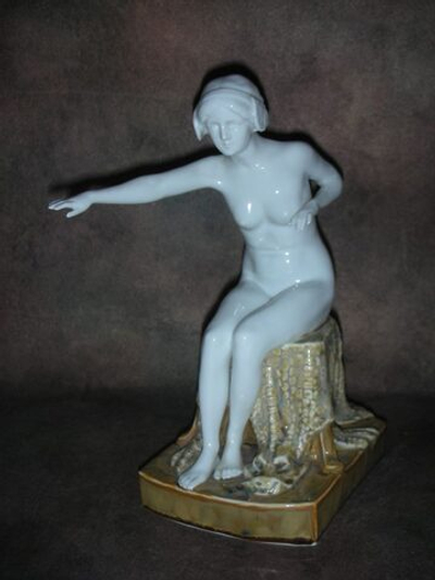 Статуэтка. Фарфор. Обнаженная женщина. Германия