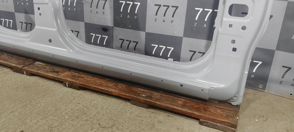 Боковина правая Lada Vesta SW Cross Новая Оригинал 8450102326