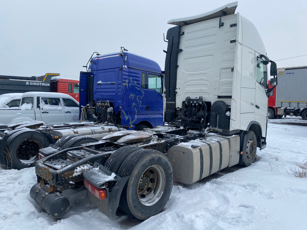 Volvo FH 4x2 Седельный тягач FH-TRUCK (Дизельный, 12,8 л, 510 л.с., АТ)