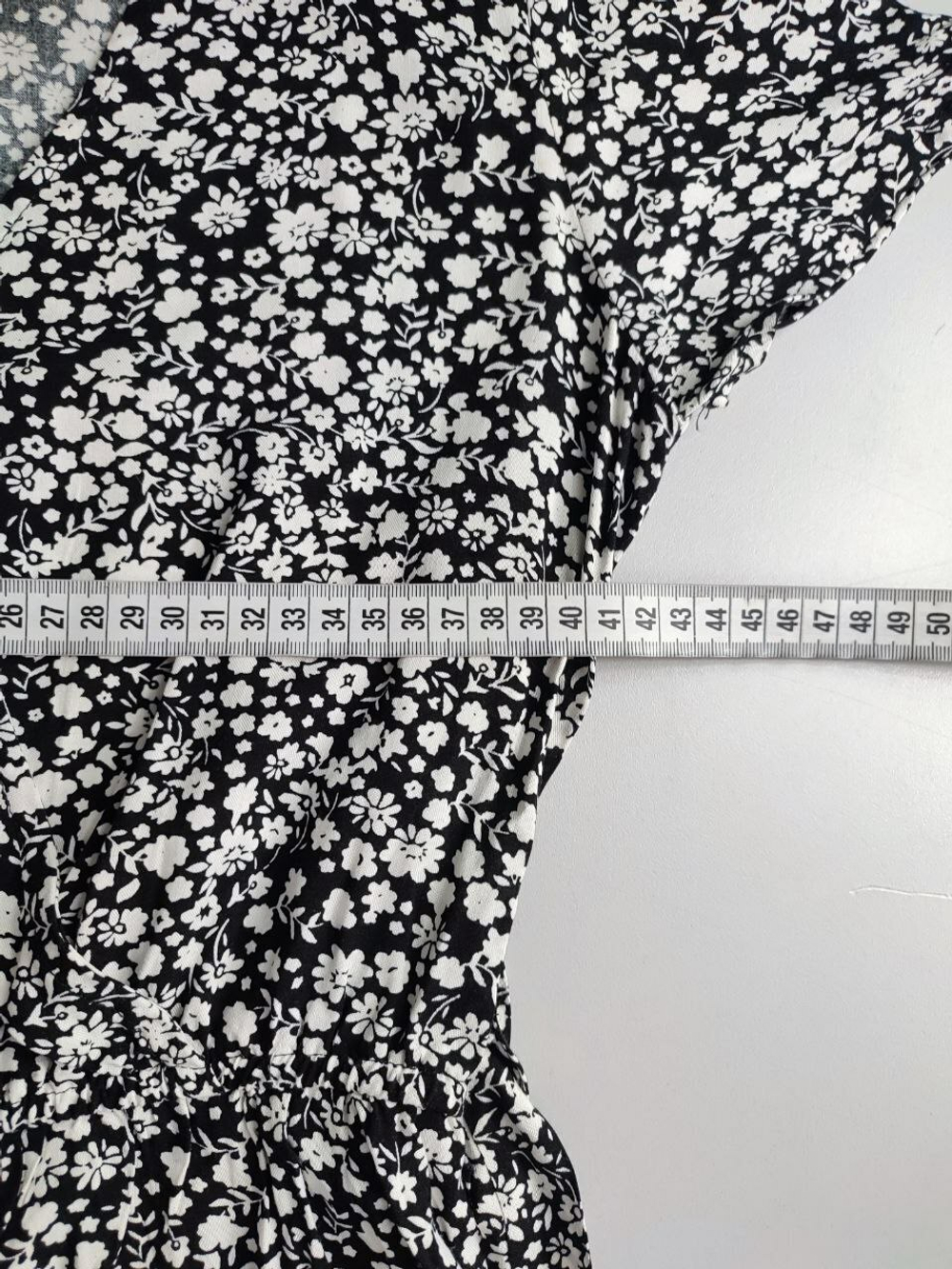 Платье Cropp из вискозы в цветочек 44 размер