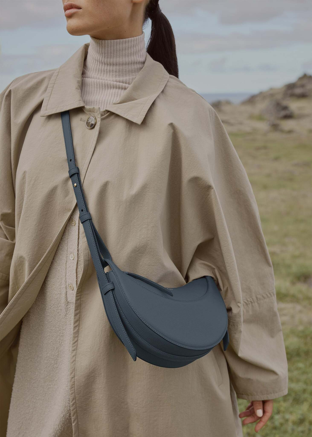 Сумка Polene Numero Dix EDITION TEXTURED MIDNIGHT BLUE