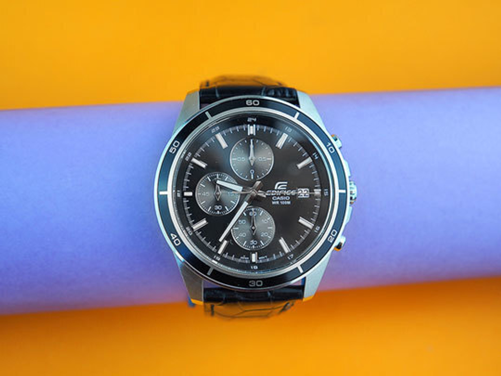 Японские наручные часы Casio Edifice EFR-526L-1A