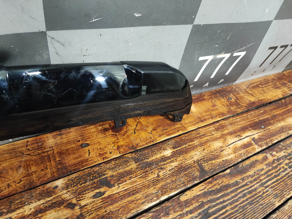 Накладка переднего бампера Geely Monjaro 21-нв Б/У Оригинал 6010177700