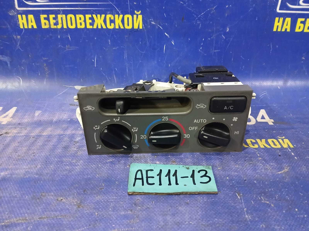 Блок управления климат-контролем TOYOTA SPACIO 1998