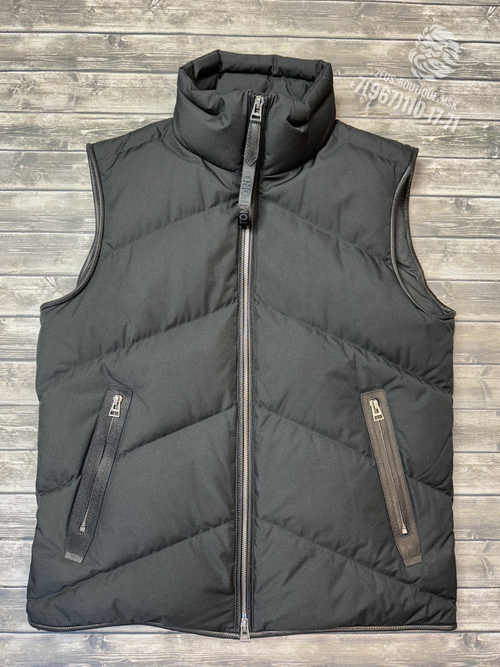 Пуховый жилет Tom Ford