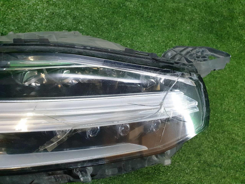 Битая Фара правая Volvo XC90 2 (2014-2019) Full LED