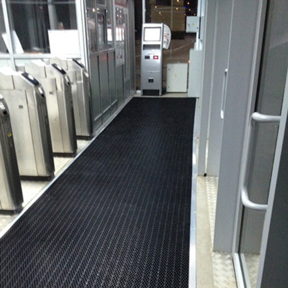 Модульное грязезащитное покрытие Scrub