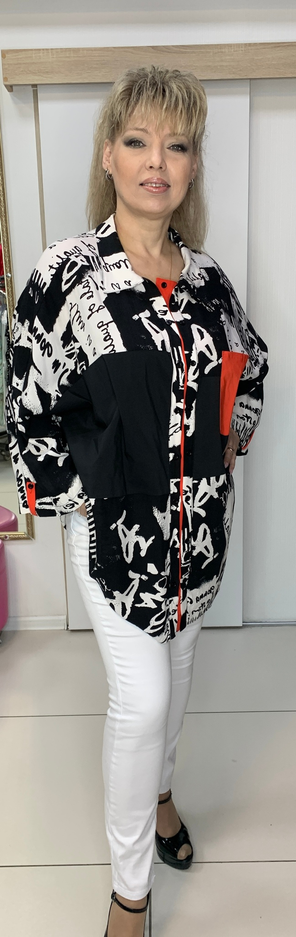 Туника-блузон с красной отделкой