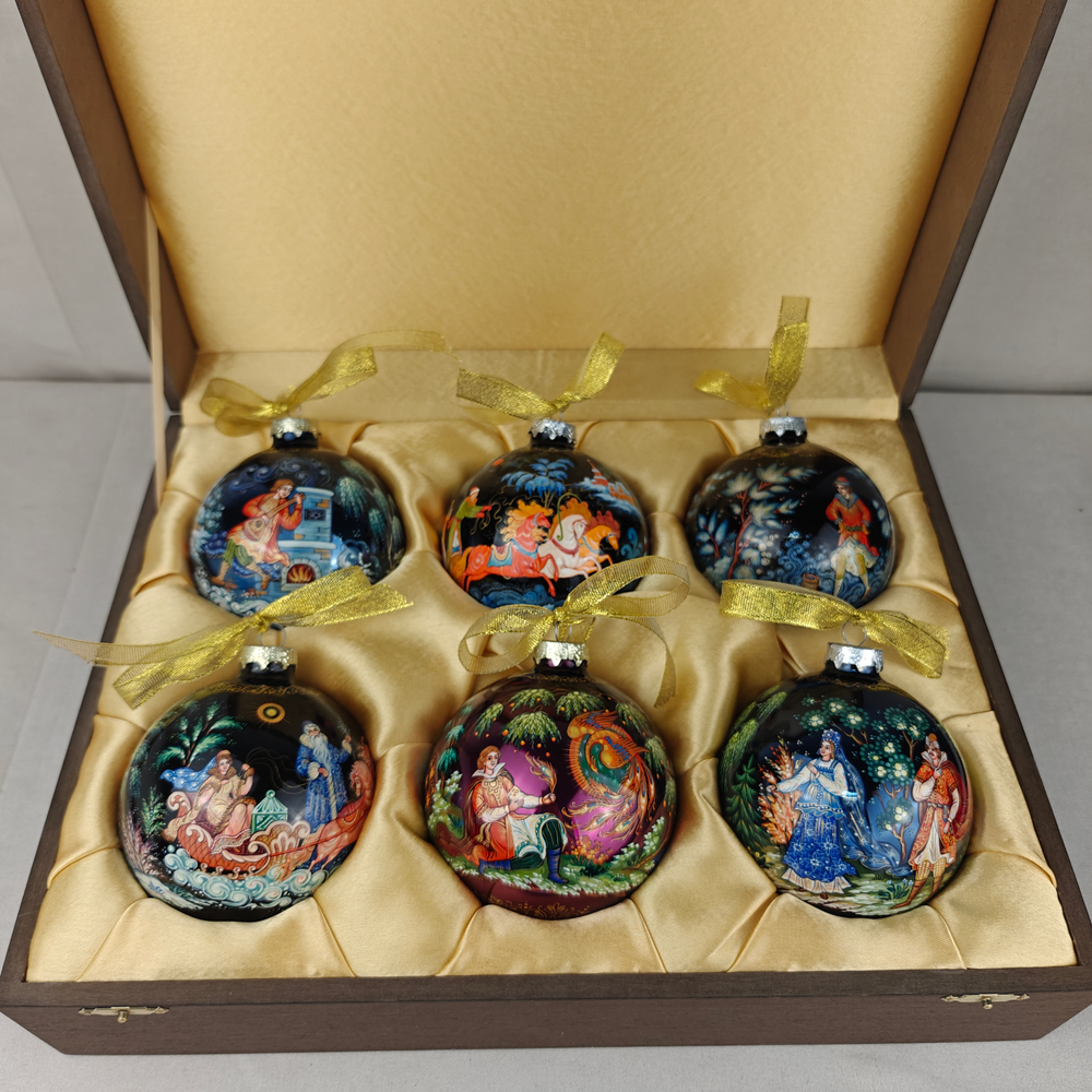 Сувенирный набор из 6-ти коллекционных ёлочных шаров " Сказки" с ручной росписью Палех