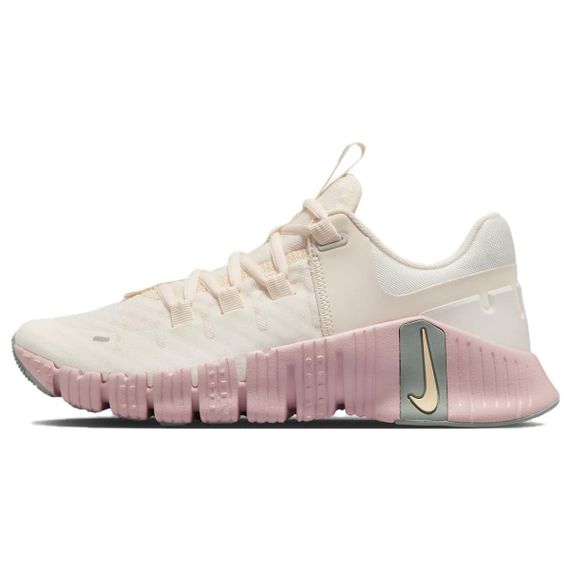 Кроссовки NIKE Free Metcon 5 для треккинга Низкие Бежево-розовые женские