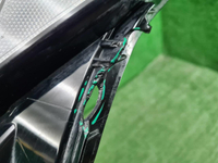 Стекло фары левое Toyota Camry xv70 (2017-н.в.)
