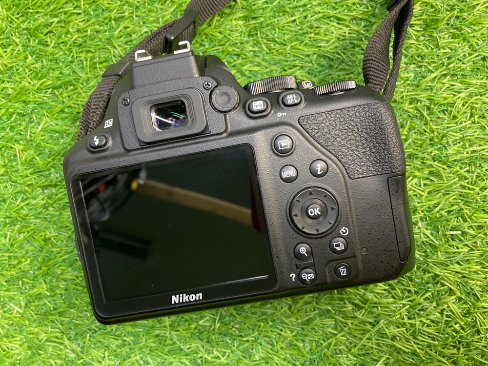 Nikon D3500 + 18-55mm 1.660 кадров Покупка/Продажа
