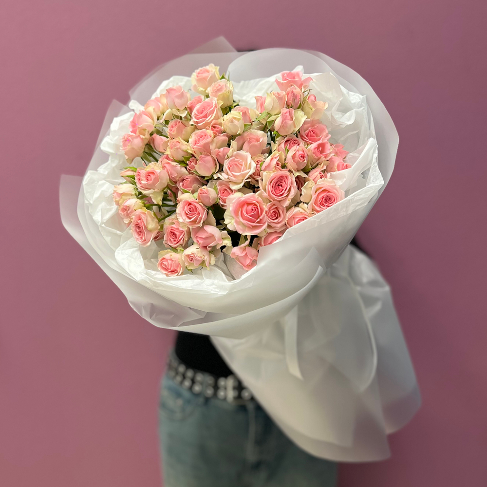 Букет из кустовых нежно-розовых роз #39