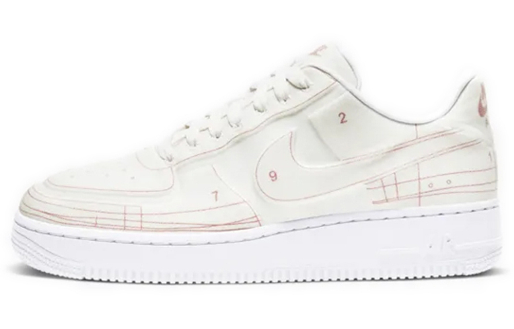 Кроссовки Nike Air Force 1 07 Lx (Женская размерная сетка)