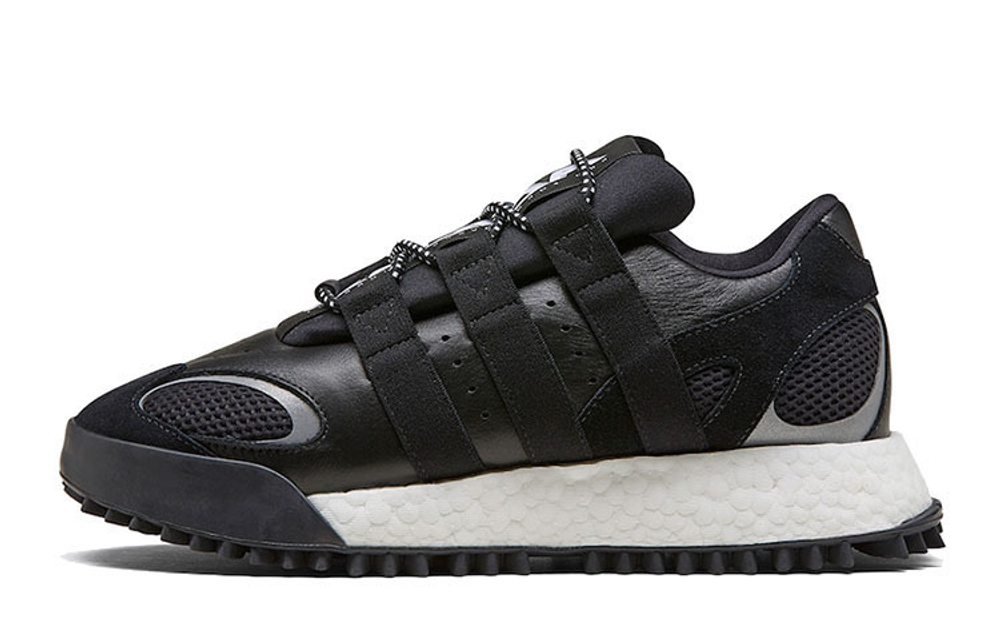 Alexander wang x adidas originals Wangbody Run Alexander Wang co-branded stitching sports low-top running shoes for men and women in the same black and white