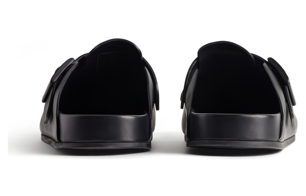 Balenciaga Sunday