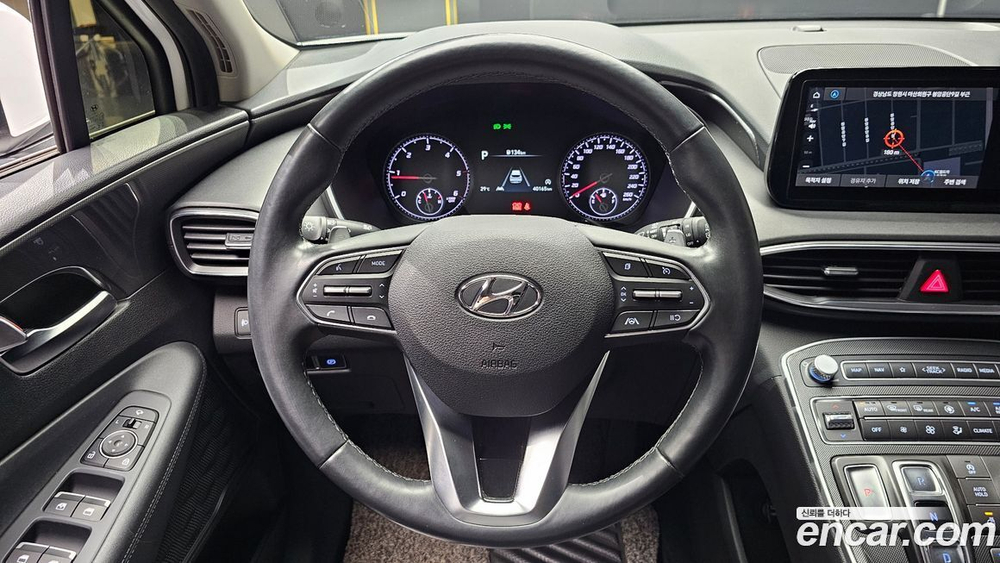 Hyundai The New Santa Fe Дизель 2.2 2WD (12.2020)