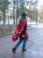 Пончо женское шерстяное с орнаментом