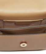 Кожаная сумка через плечо Claire Michael Kors - бежевый(32T4GC7C1T)