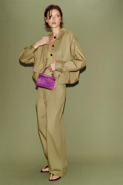 ZARA КОЖАНАЯ СУМКА-КЕЙС, ЛИЛОВЫЙ