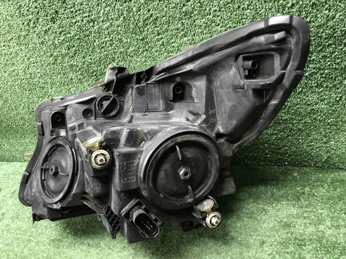 Фара правая Mercedes V w447 (14-нв) галоген