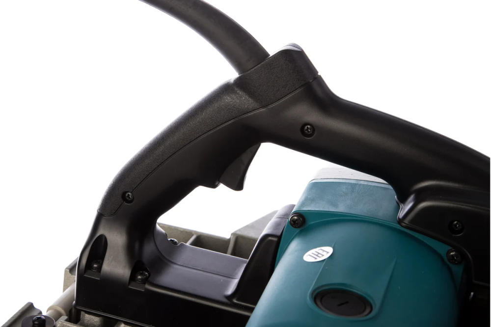 Рубанок Makita KP312S