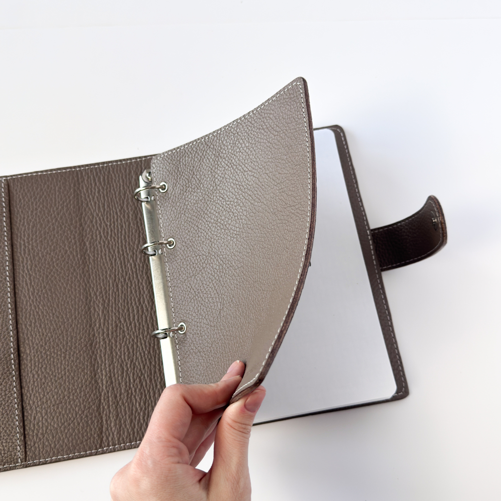 Кожаный форзац (4/2 кольца)