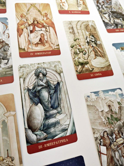 Таро Святого Грааля (RUS), без рамки