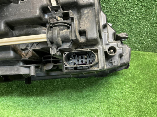 Фара левая Mercedes E W213 (2016-2021) LED