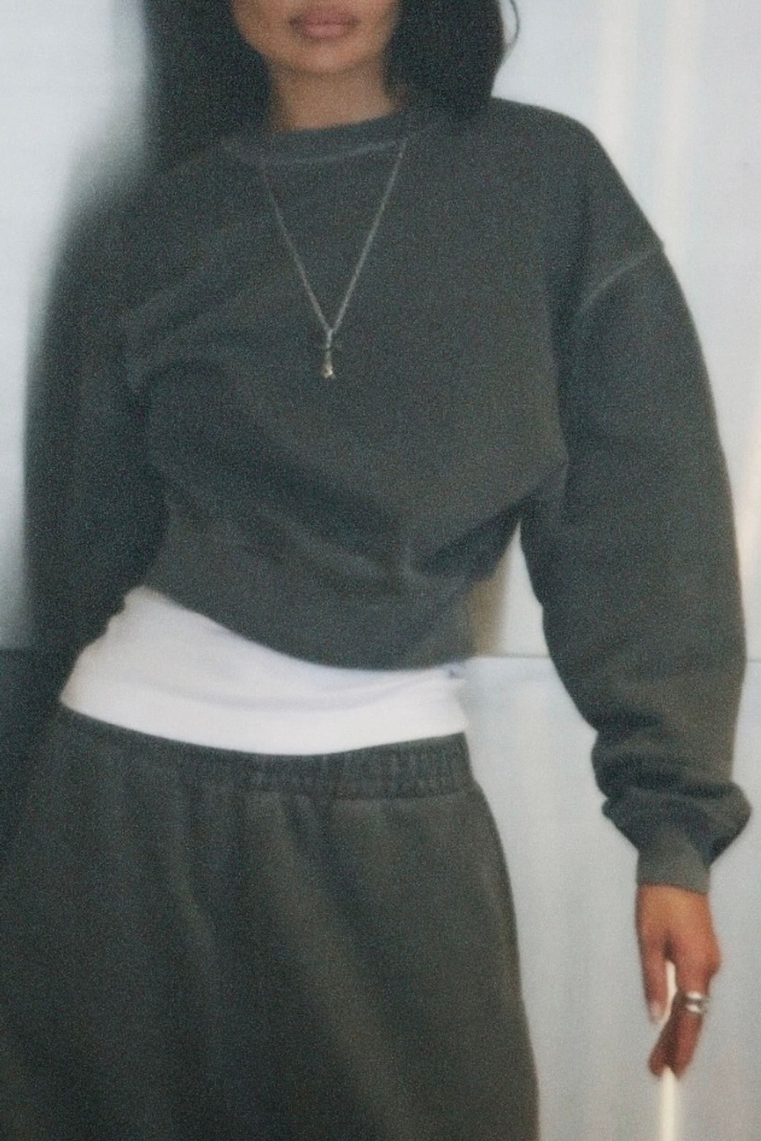 укороченный свитшот с эффектом варки, графит