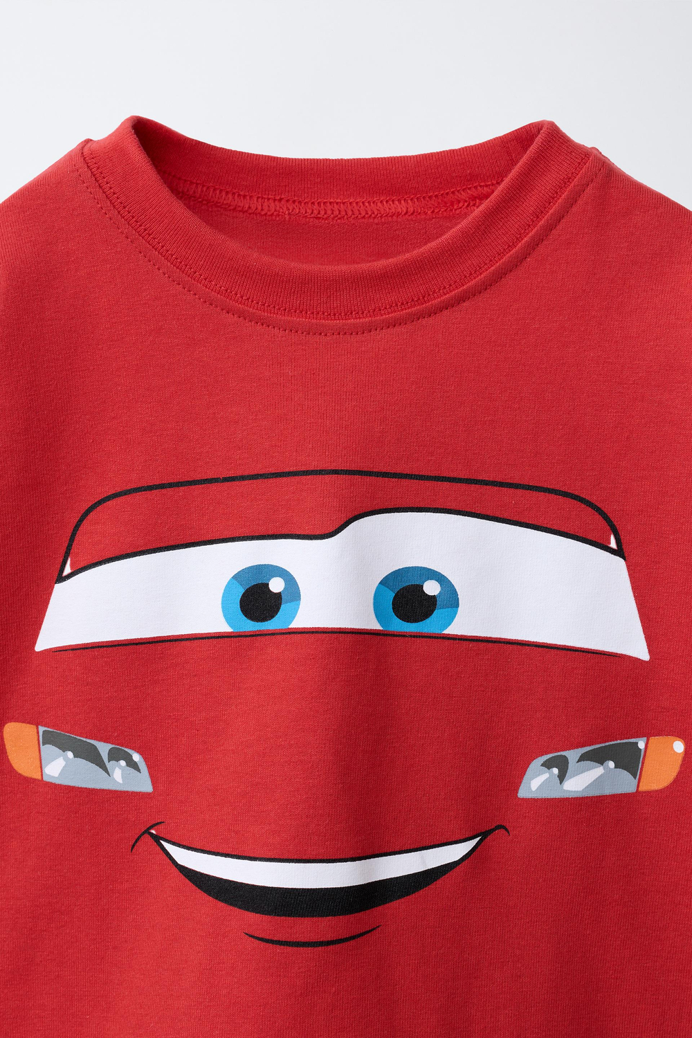 ZARA КОМПЛЕКТ ИЗ ФУТБОЛКИ И ШОРТОВ CARS RAYO MCQUEEN © DISNEY/PIXAR, КРАСНЫЙ