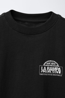 ZARA ЛОНГСЛИВ С ПРИНТОМ, ЧЕРНЫЙ