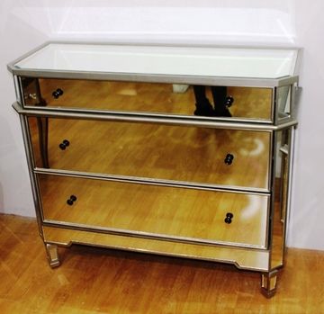 Комод зеркальный 10-30 ( MAGIC MIRROR )