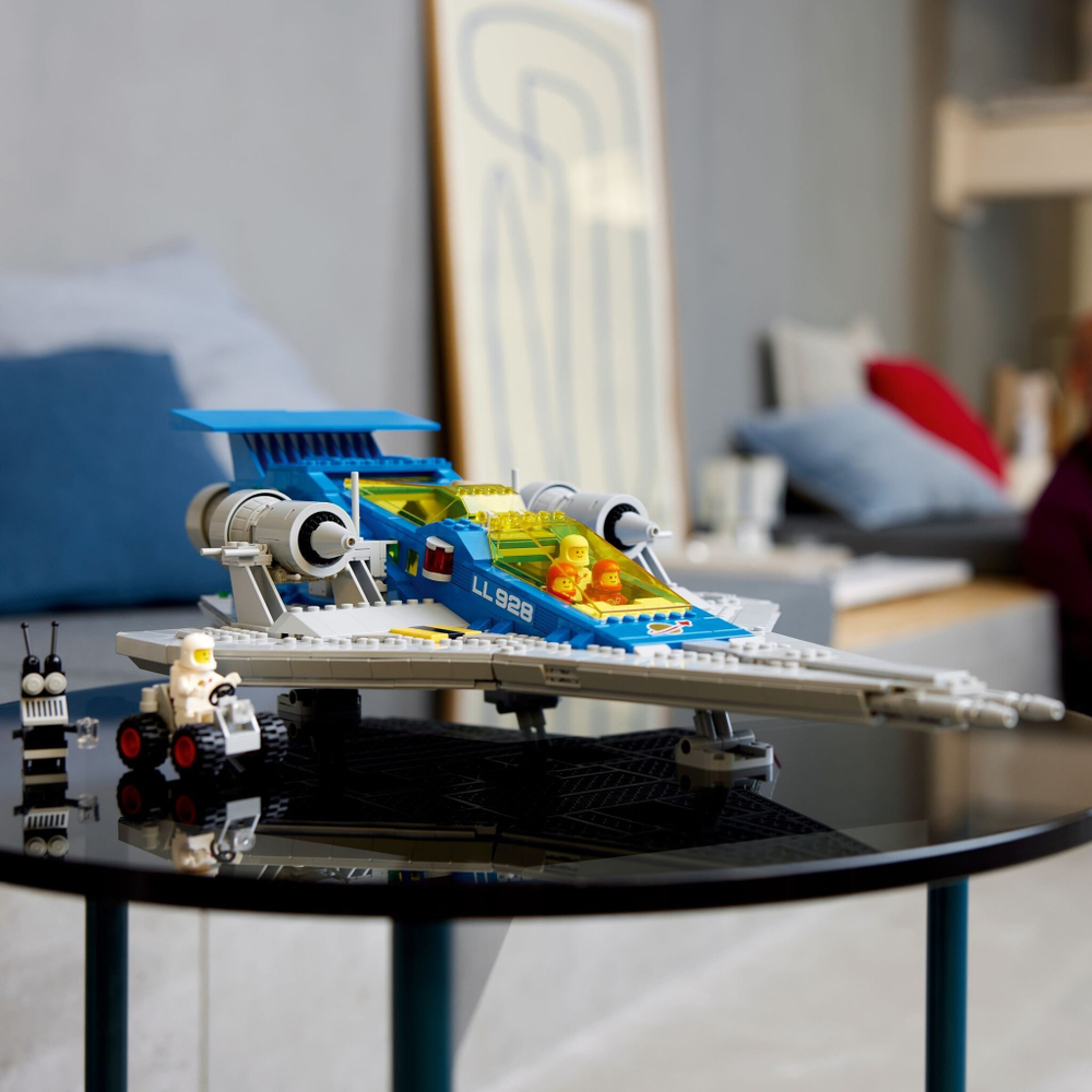 Конструктор LEGO Space  10497 Исследователь галактики