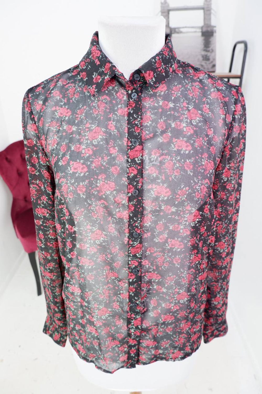 Блузка Oodji модная, маркировка 38, визуально на 44 размер