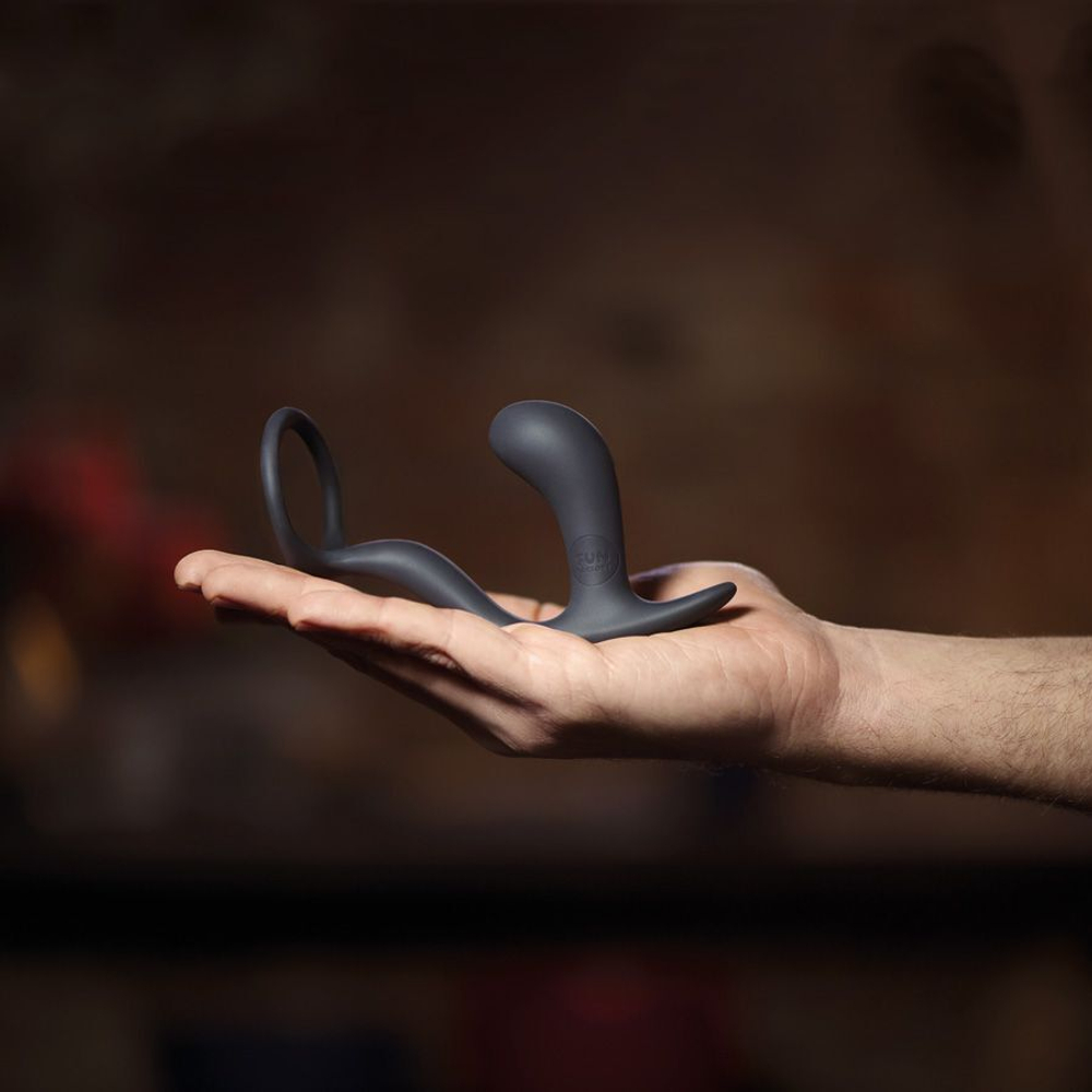 Чёрное эрекционное кольцо с анальной пробкой Bootie Ring (Цвет: черный)