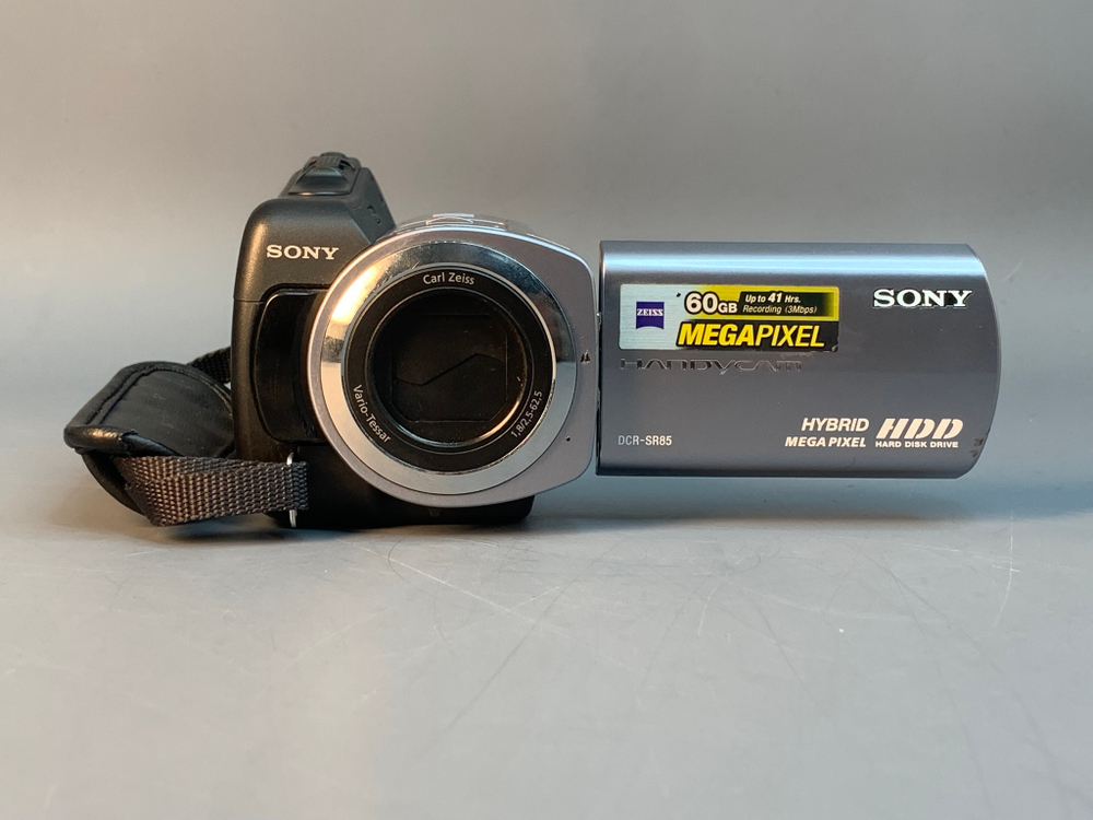 Sony DCR-SR85