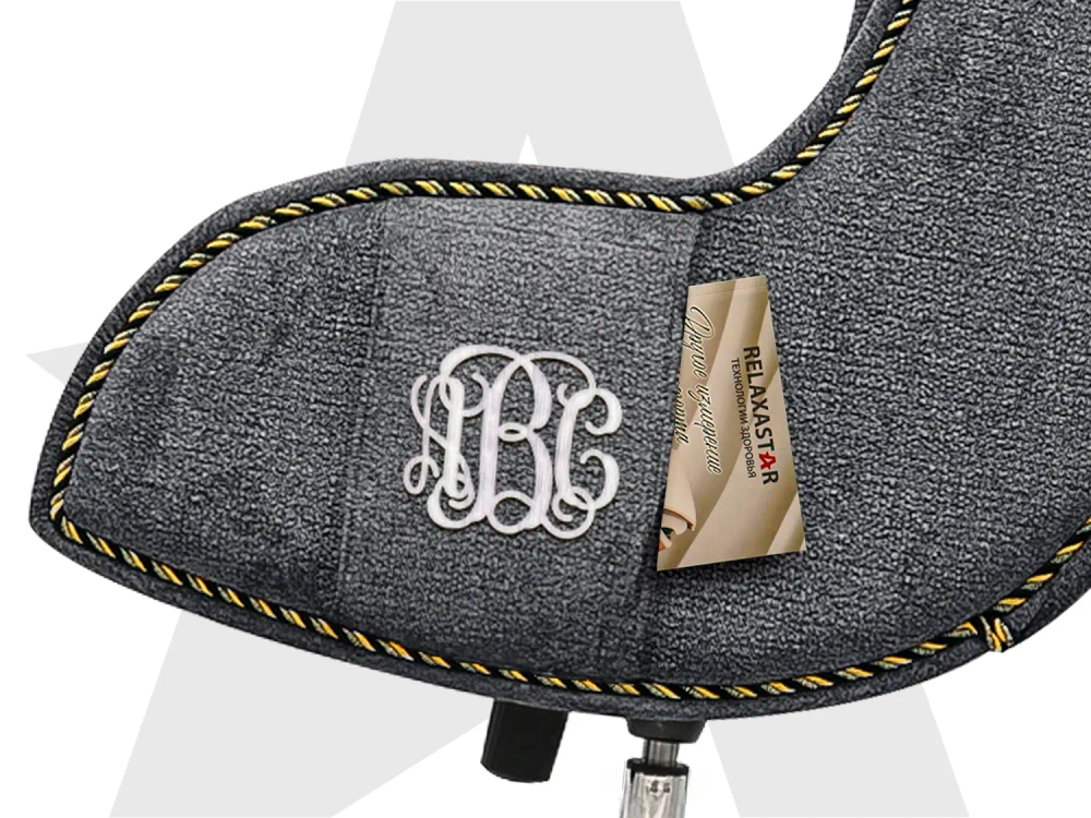Дизайнерское кресло FUJIMO Monogram Silver Steel