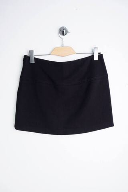 Юбка с объемными пуговицами, визуально на 44 размер