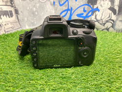 Nikon D3100 kit 18-55mm 3.5-5.6G VR II 1400 кадров
