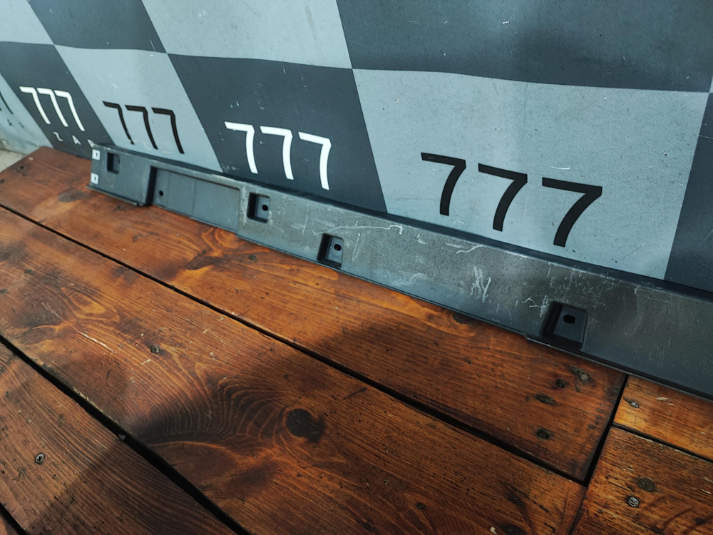 Накладка порога правая Chery Tiggo 8 Pro 20-22 Б/У Оригинал 609000089AA