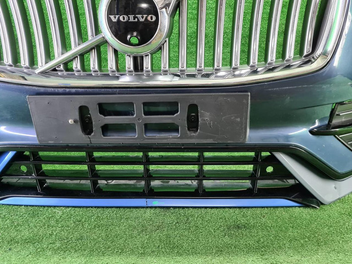 Бампер передний Volvo XC90 19-н.в R-Design В сборе