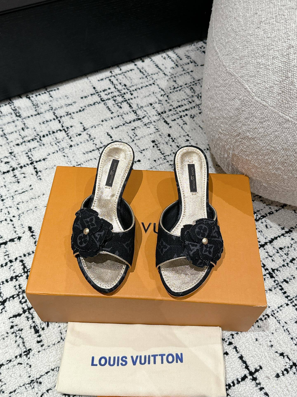 Louis Vuitton Heel