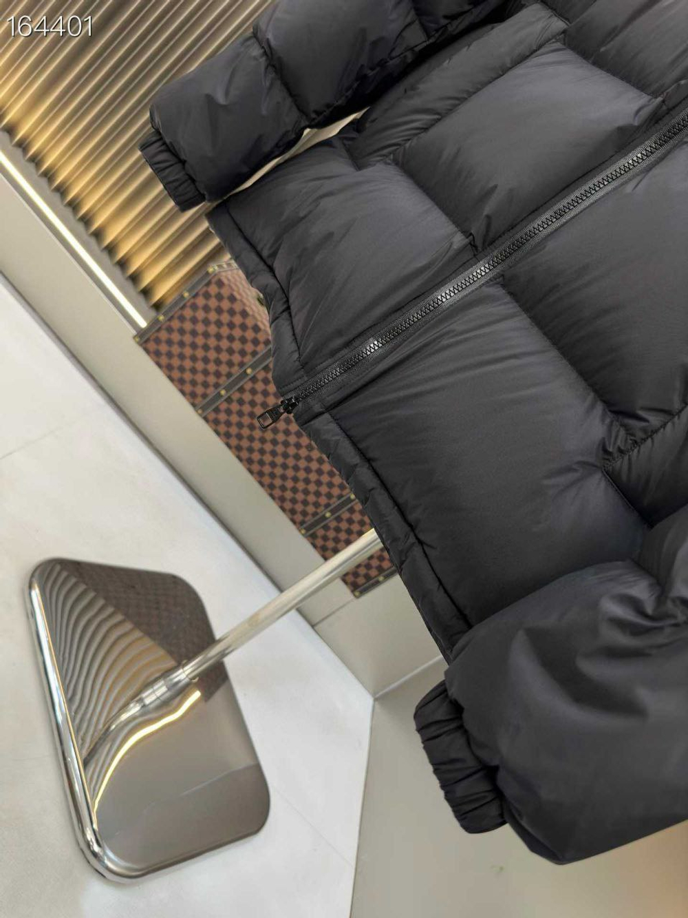 Пуховик Louis Vuitton