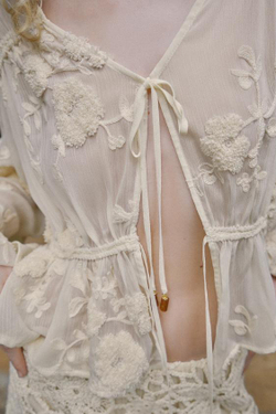 ZARA ПОЛУПРОЗРАЧНАЯ БЛУЗА С ВЫШИВКОЙ, СВЕТЛО-БЕЖЕВЫЙ