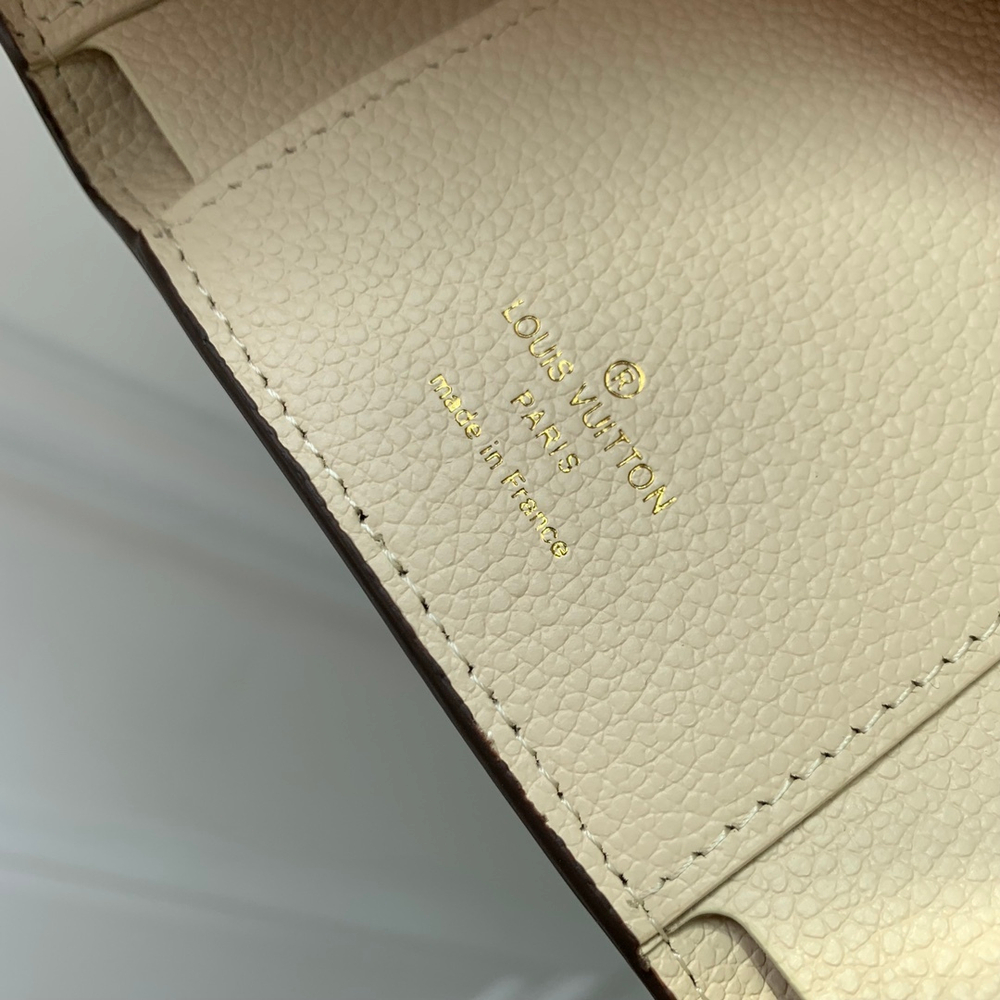 Louis Vuitton Emilie Wallet
